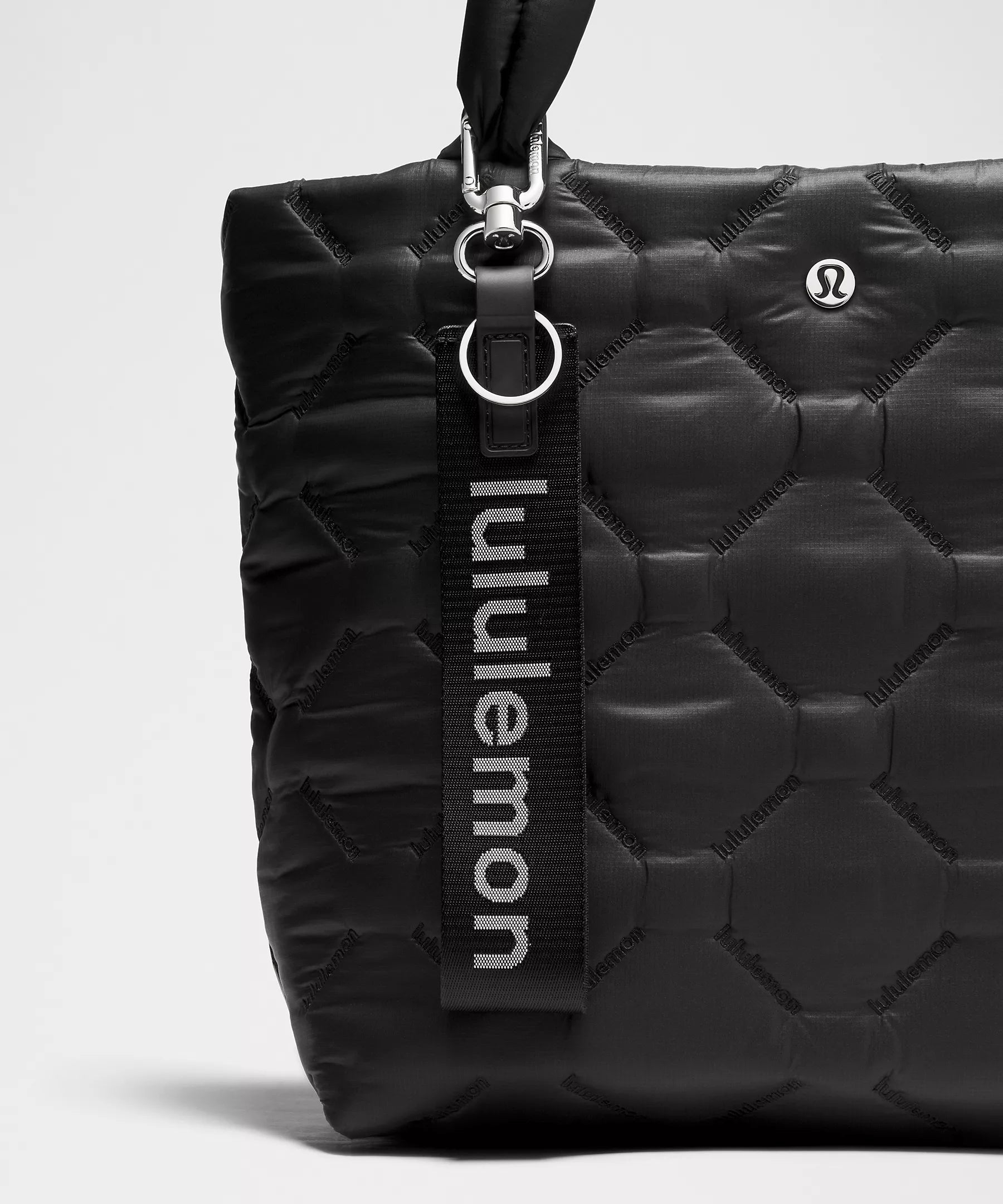 Never Lost Keychain - Black/White/Silver