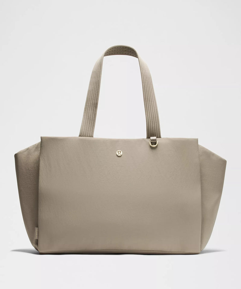 Triple Compartment Tote Bag 18L