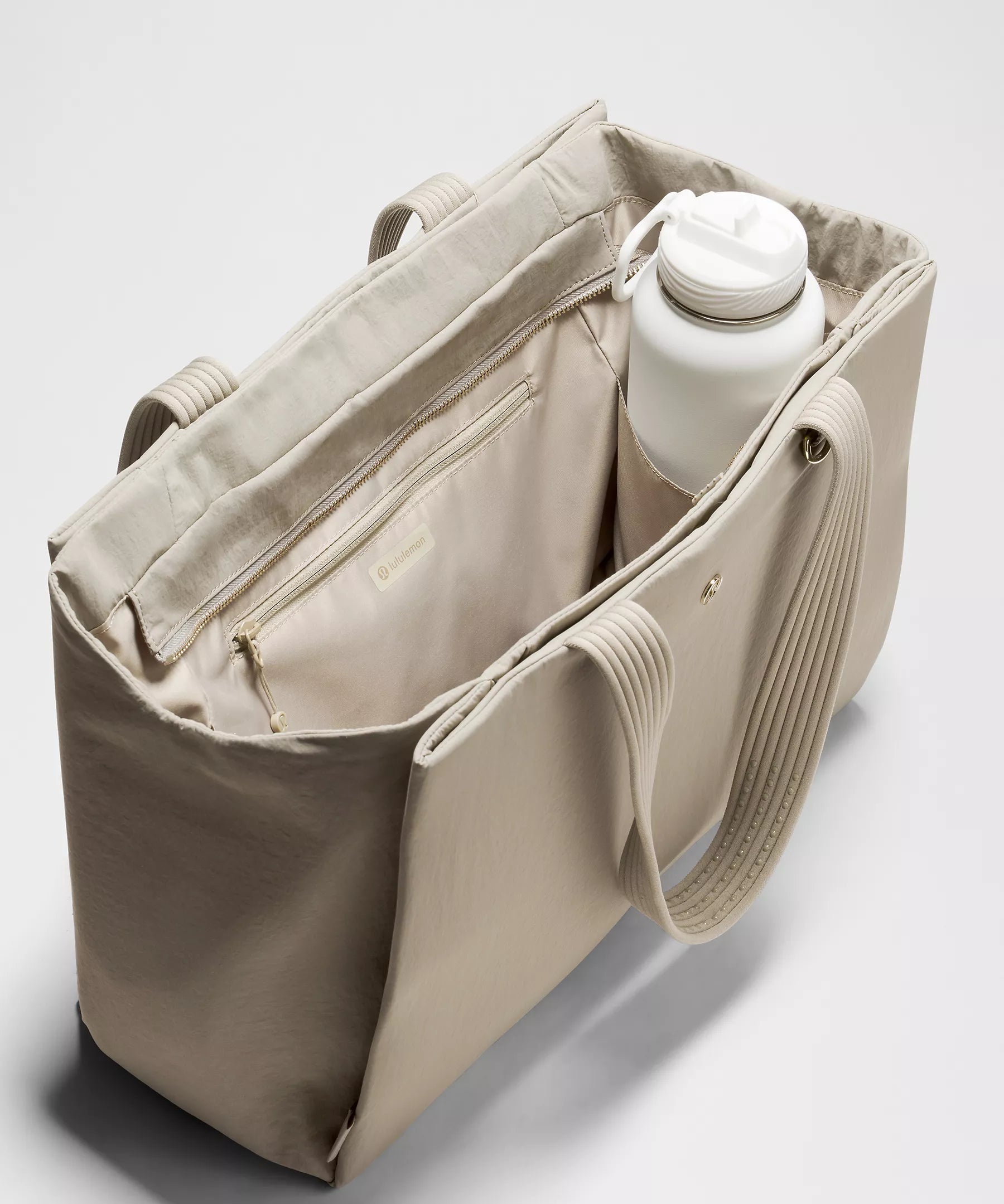 Triple Compartment Tote Bag 18L